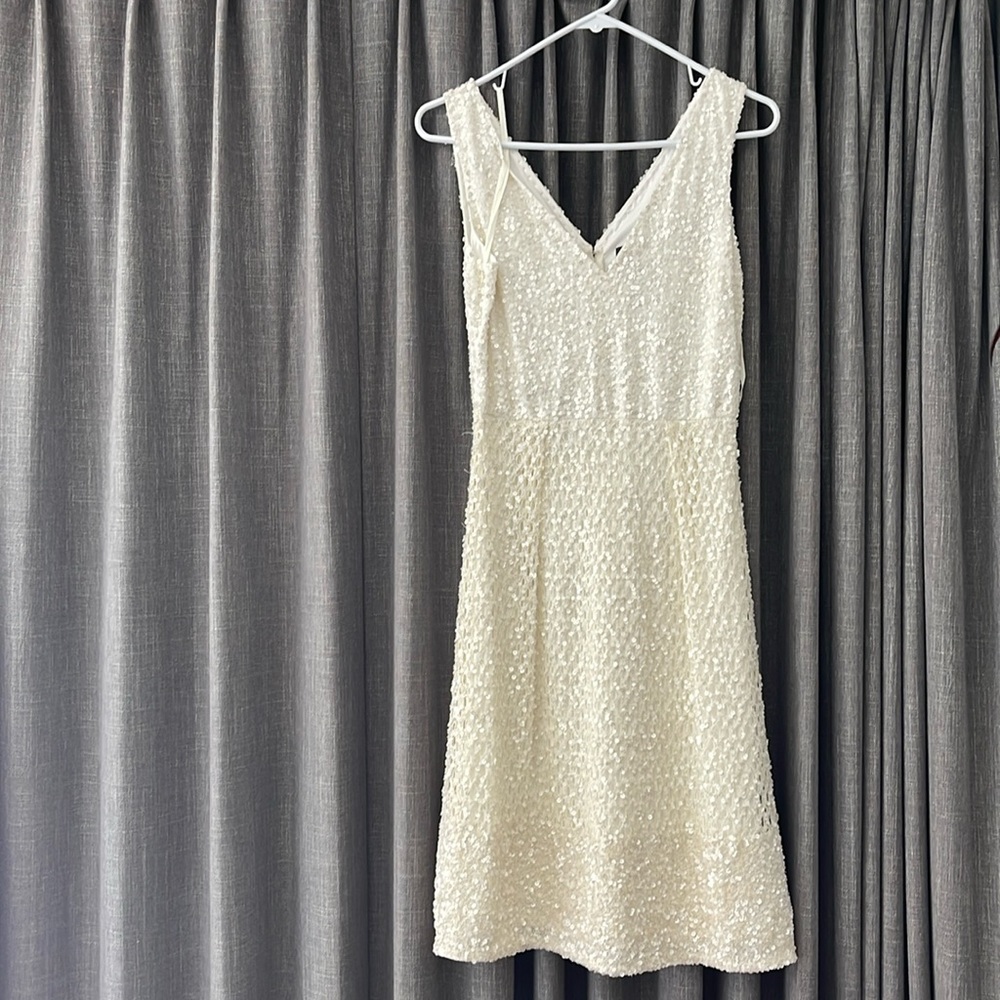 Aidriana Papel size 0 US new condition never worn